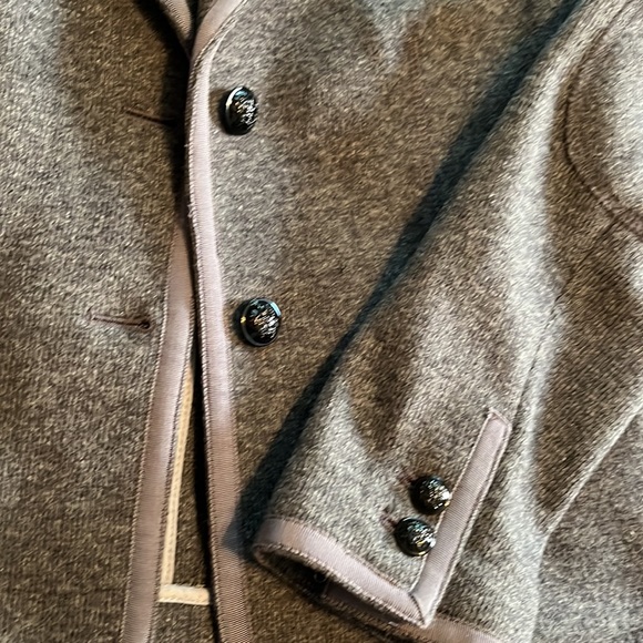 Gray blazer - Picture 4 of 5